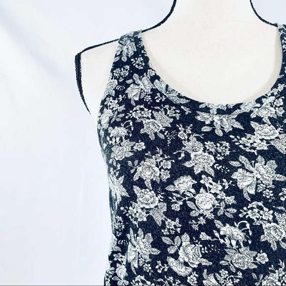 FOREVER 21 Floral Tank - Picture 6 of 6